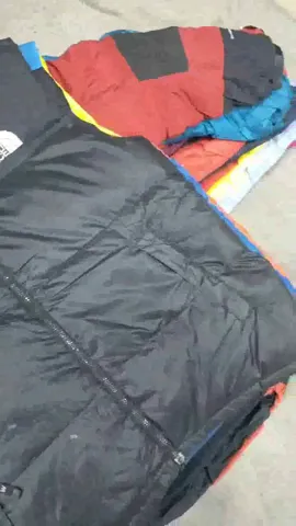 CR2157 TNf Mix puffer Jackets - 20 Pcs